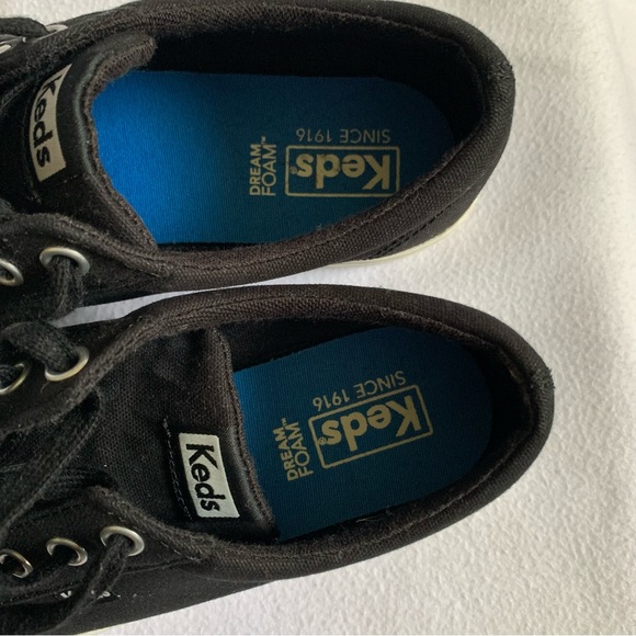 Keds Women’s size 7 1/2 Jump Kick twill black lace up sneakers w/Dream Foam - Picture 5 of 7